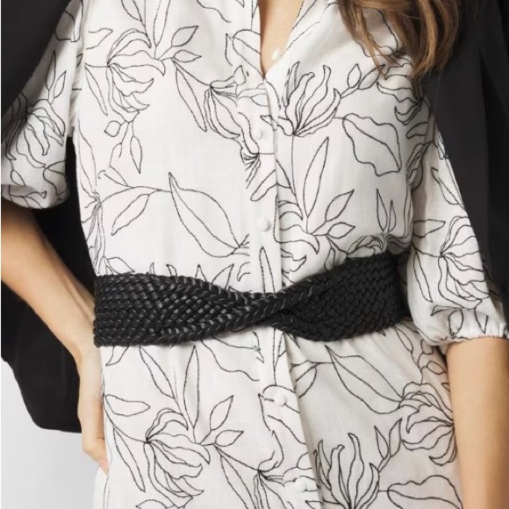 WHBM Elegant Black Braided pattern Elastic Belt Size XS/S